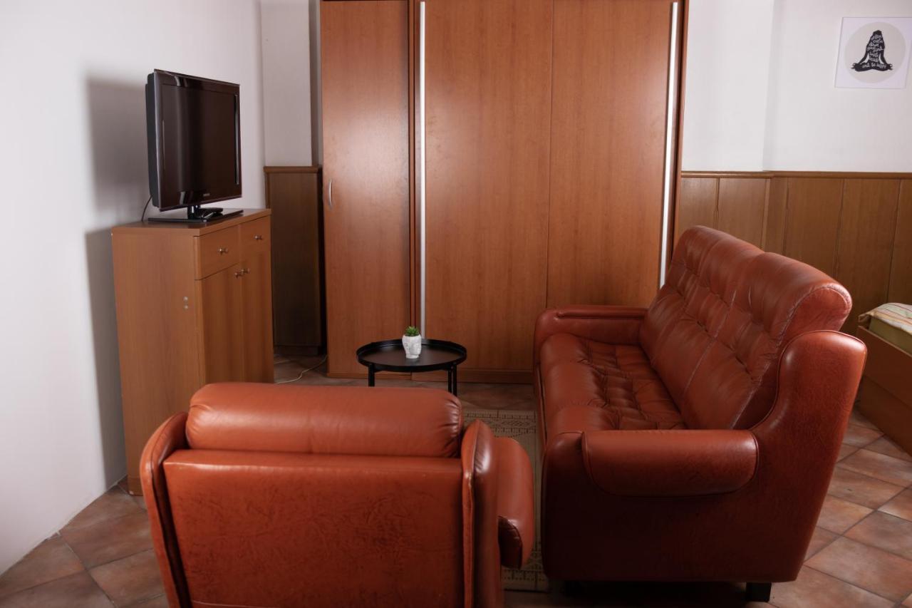 Apartma-Studio Ajdna Zirovnica Dış mekan fotoğraf
